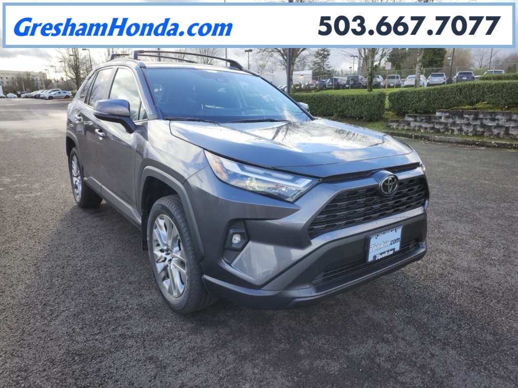 2025 Toyota RAV4 XLE Premium's photo