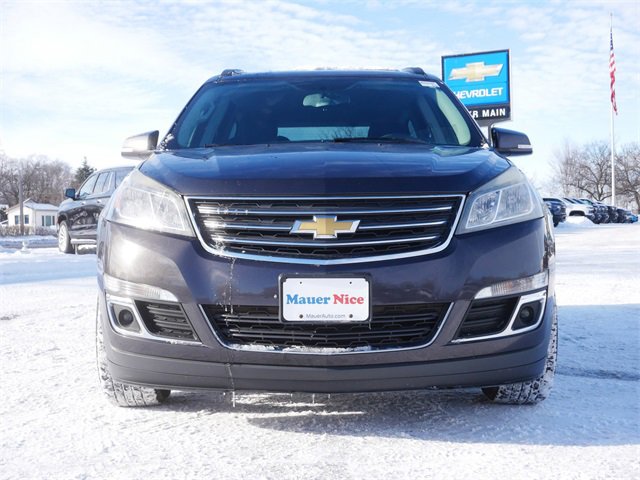 Used 2014 Chevrolet Traverse 1LT with VIN 1GNKRGKD2EJ223981 for sale in Anoka, Minnesota
