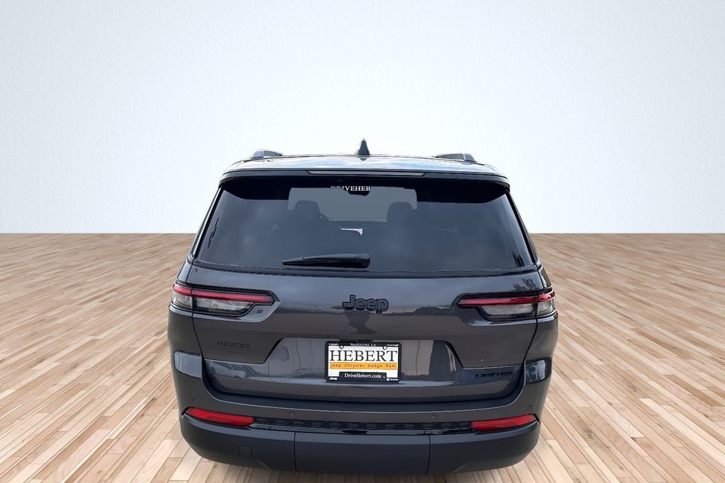 2025 Jeep Grand Cherokee Limited photo 4