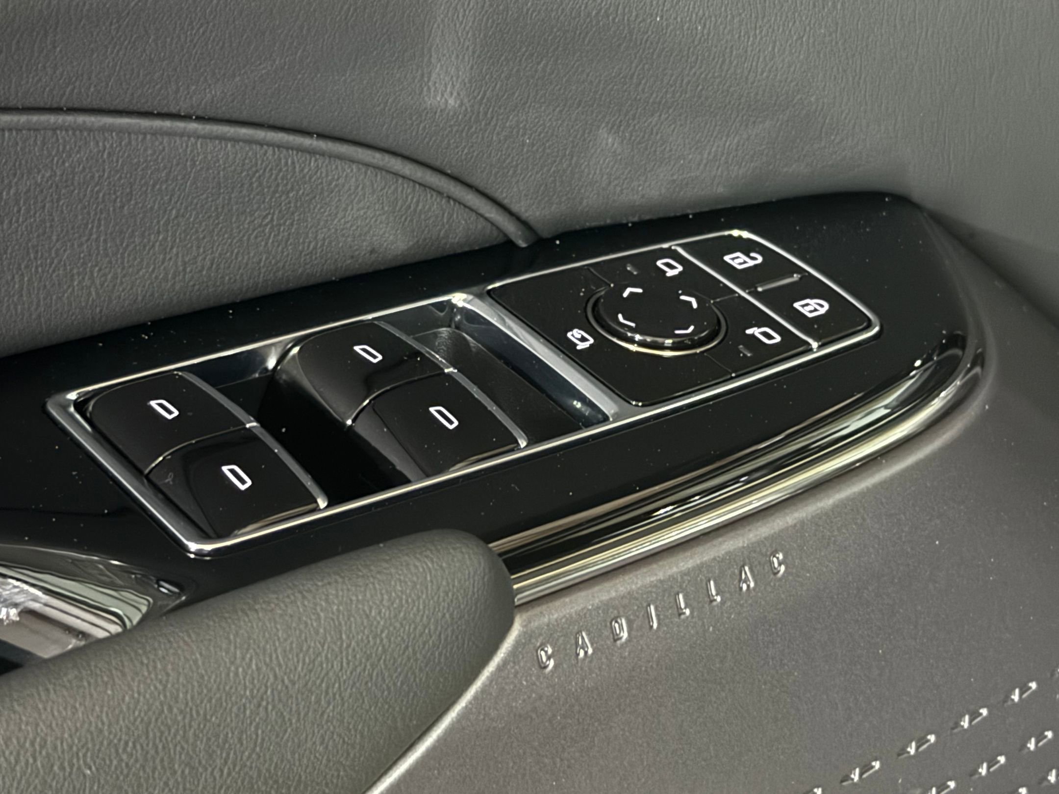 2026 Cadillac Lyriq Sport photo 16