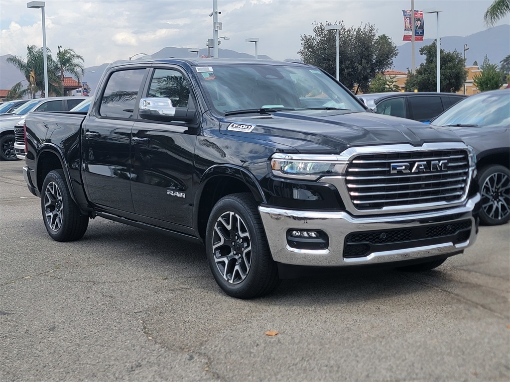2026 RAM Ram 1500 Pickup Laramie's photo
