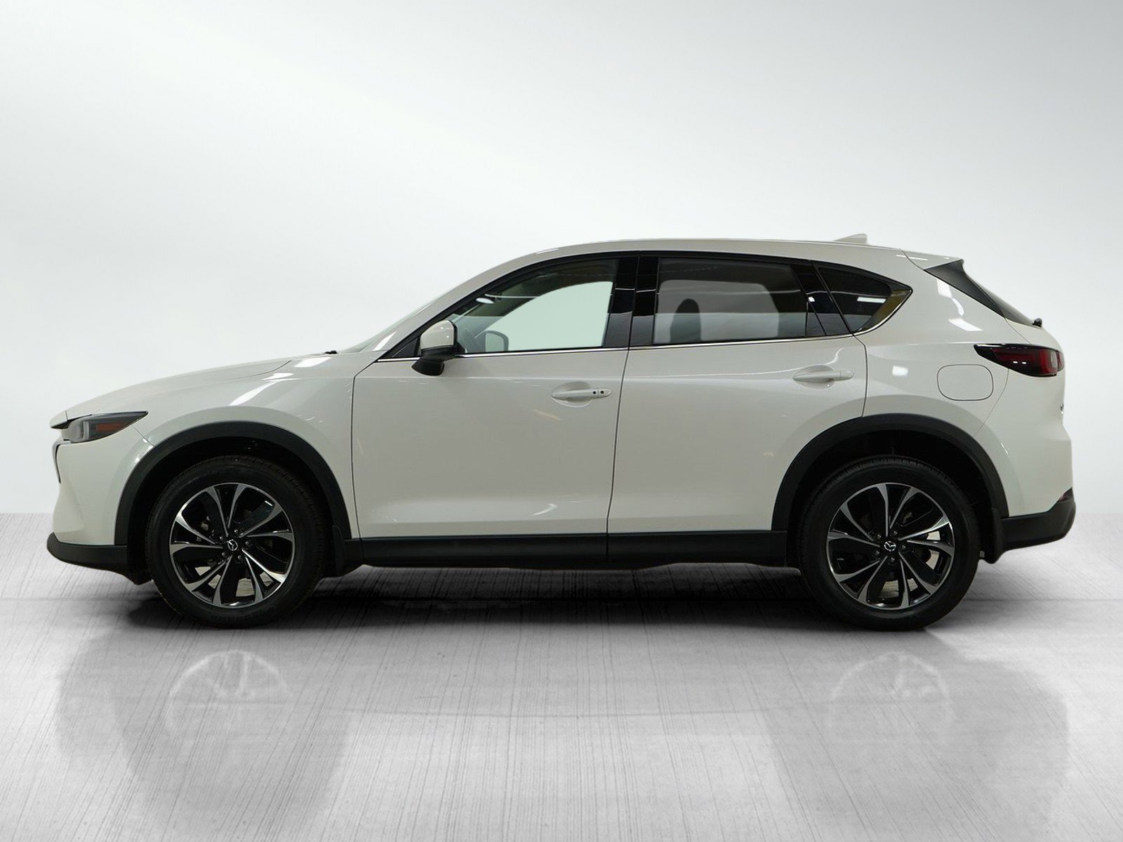 Used 2022 Mazda CX-5 S Premium Plus package with VIN JM3KFBEM2N1548556 for sale in Minneapolis, Minnesota