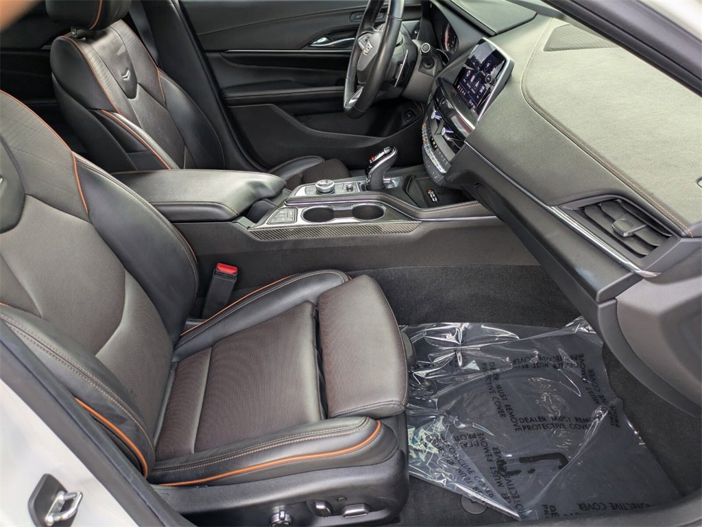 2022 Cadillac CT4 photo 23