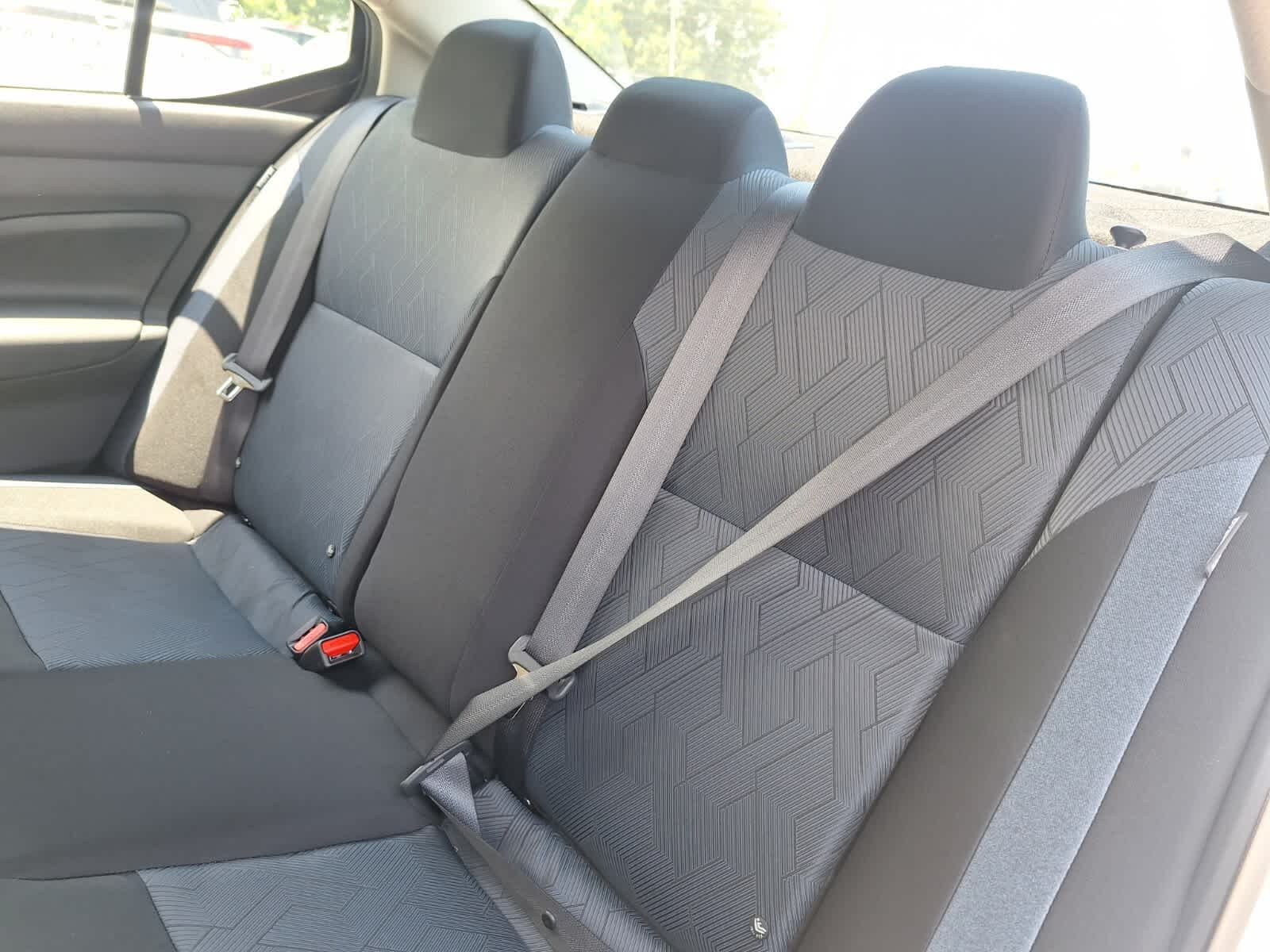 2025 Nissan Versa SV photo 21