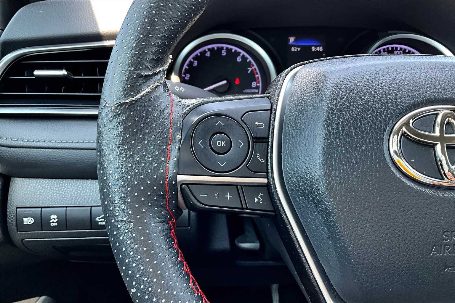 2022 Toyota Camry LE photo 23
