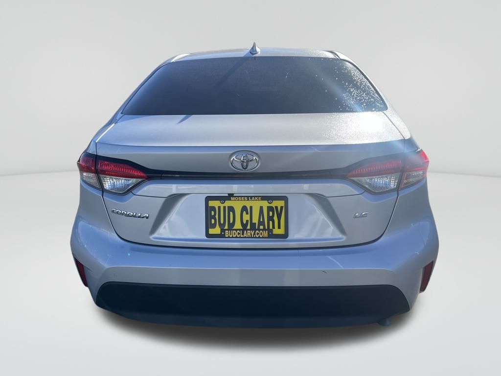 2023 Toyota Corolla LE photo 4