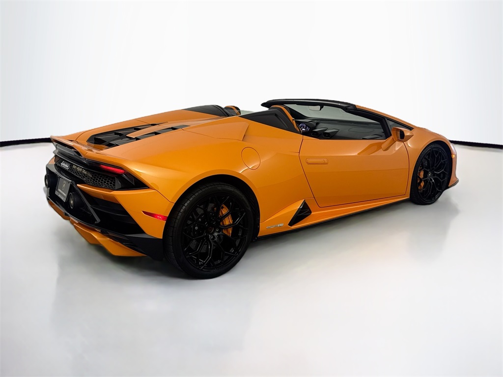 2020 Lamborghini Huracan Evo Spyder photo 5