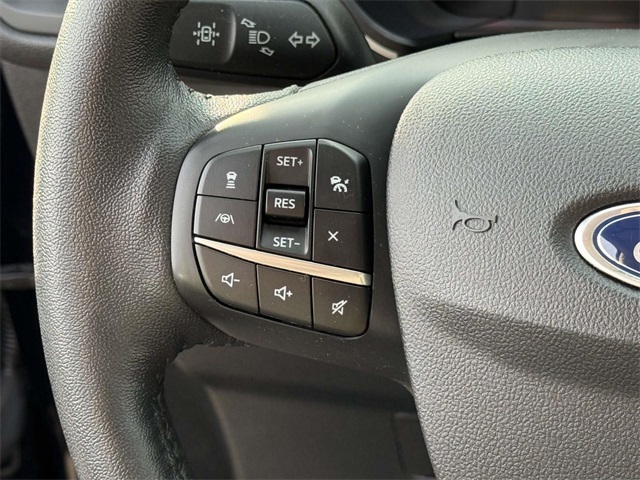 2021 Ford Escape SE photo 23