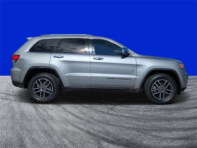 2020 Jeep Grand Cherokee Limited photo 2