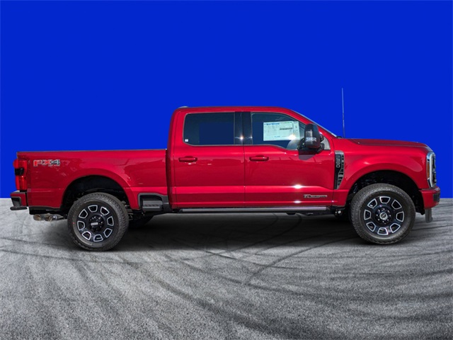 2025 Ford F-350 Platinum photo 2