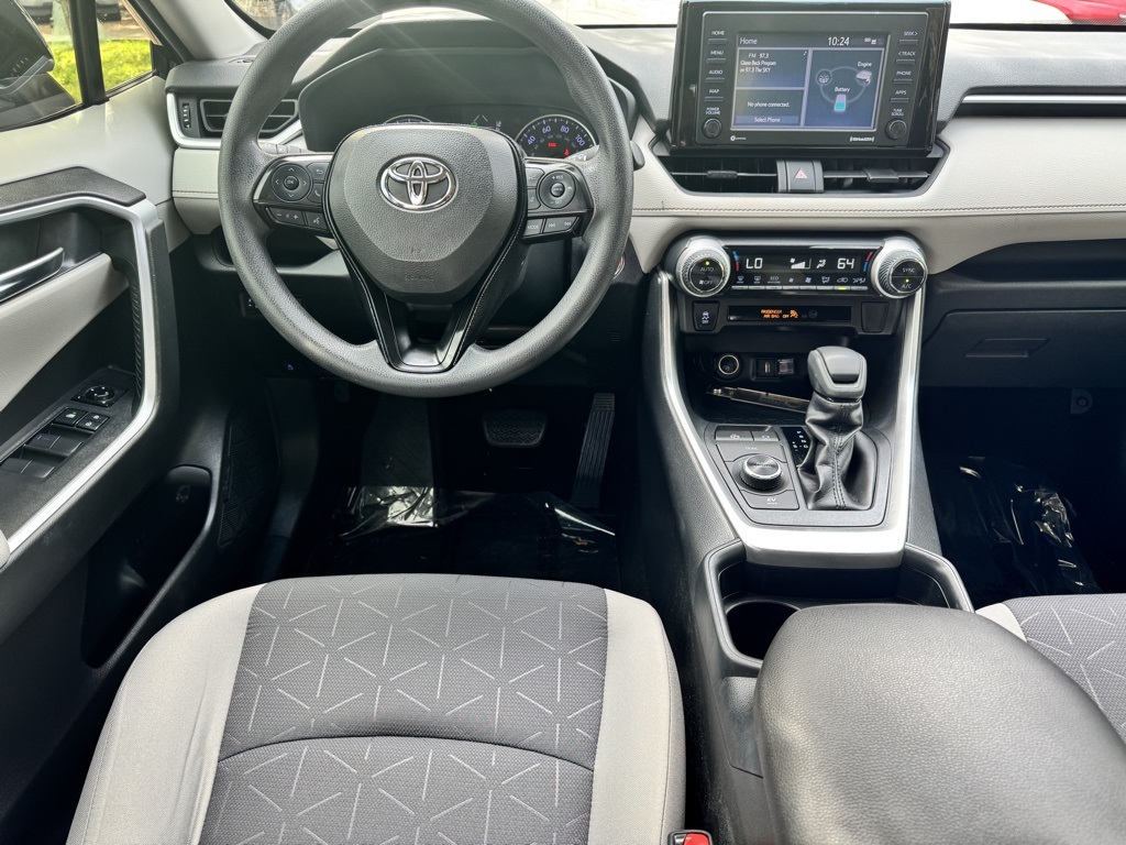 2020 Toyota RAV4 Hybrid XLE photo 14