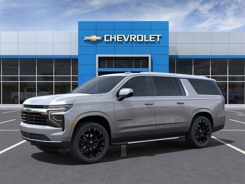 2025 Chevrolet Suburban LS photo 2
