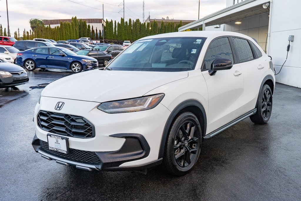 2025 Honda HR-V Sport photo 3