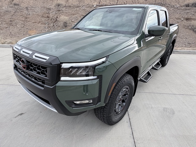 2026 Nissan Frontier PRO-4X's photo