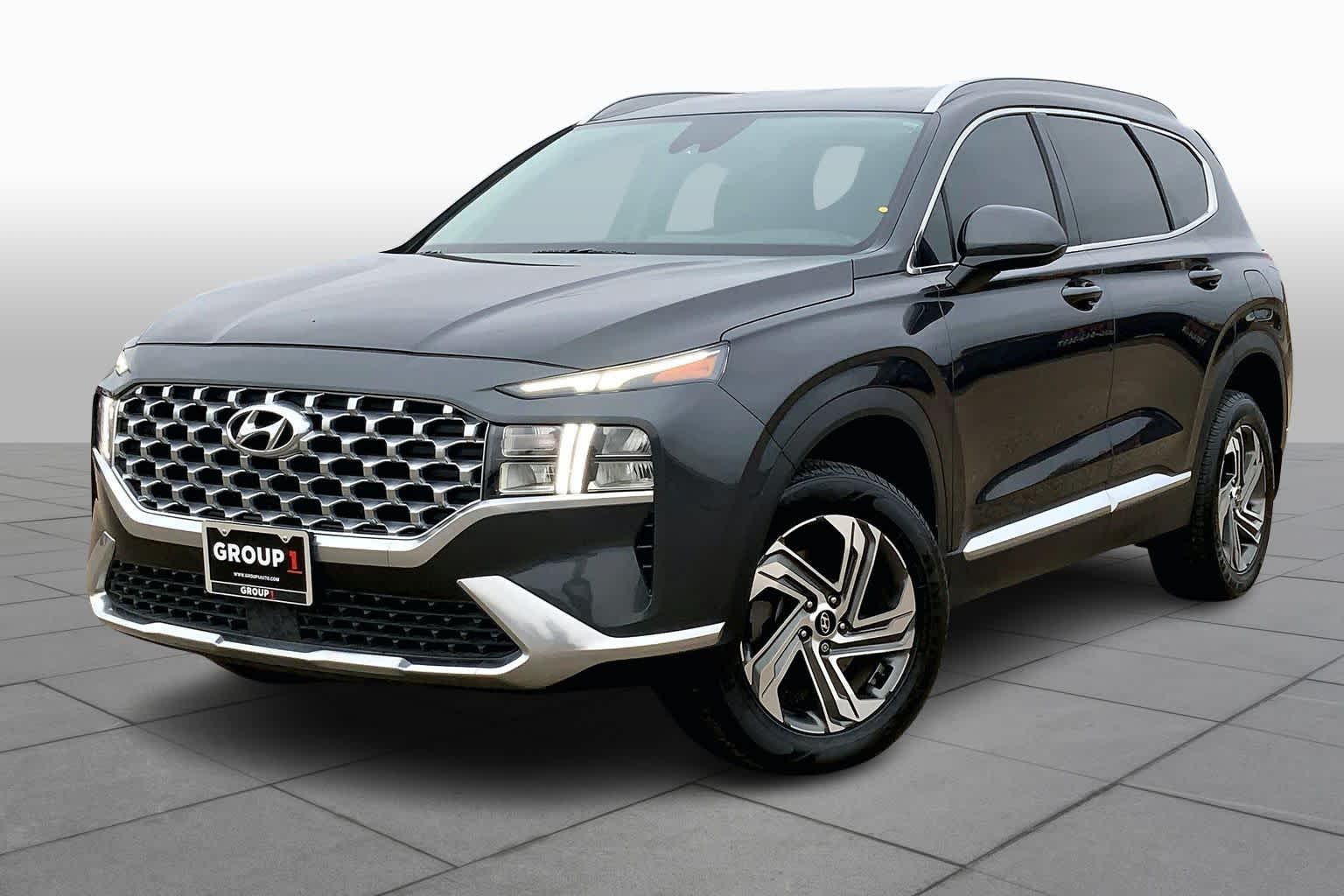 2021 Hyundai Santa Fe SEL's photo