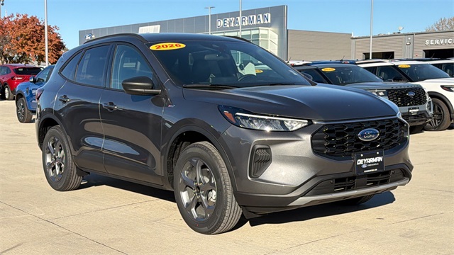 2026 Ford Escape ST-Line's photo