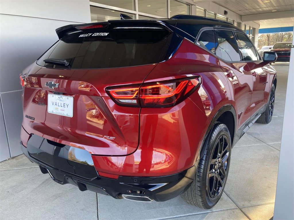 2026 Chevrolet Blazer RS photo 2