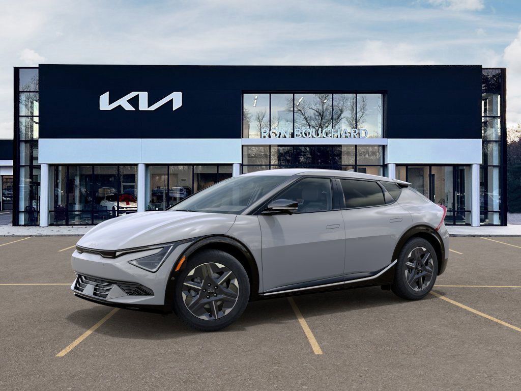 2025 Kia EV6 Light photo 2