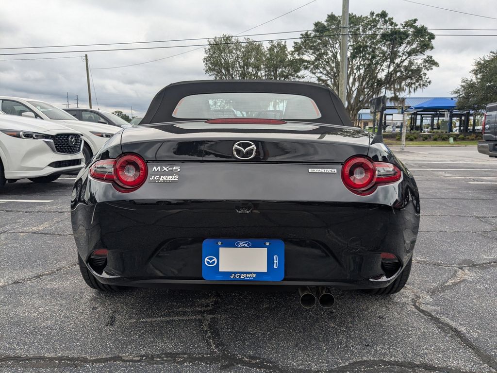 2025 Mazda MX-5 Miata Miata Sport photo 5
