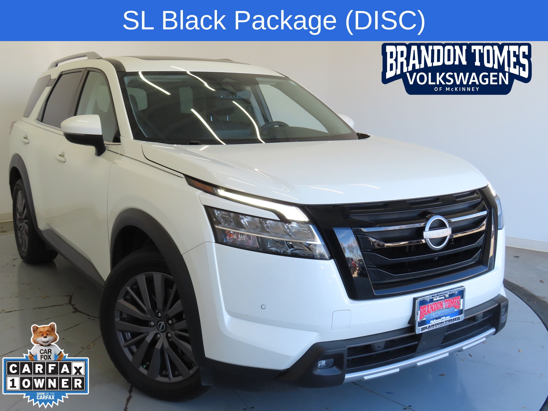 2023 Nissan Pathfinder SL's photo