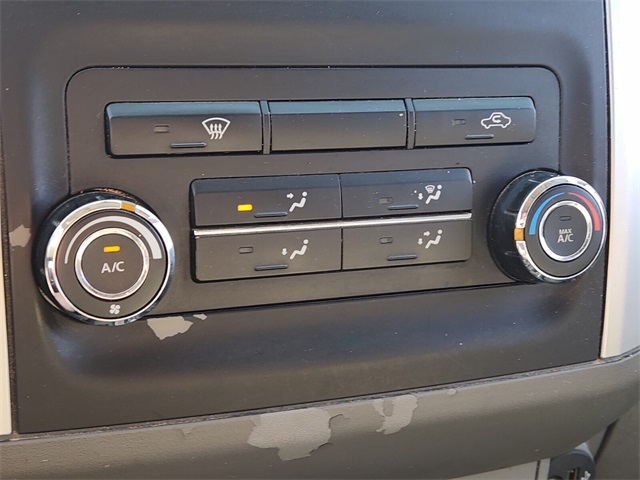 2018 Nissan Frontier SV photo 21
