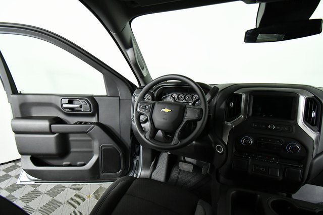 2026 Chevrolet Silverado 1500 Custom photo 17