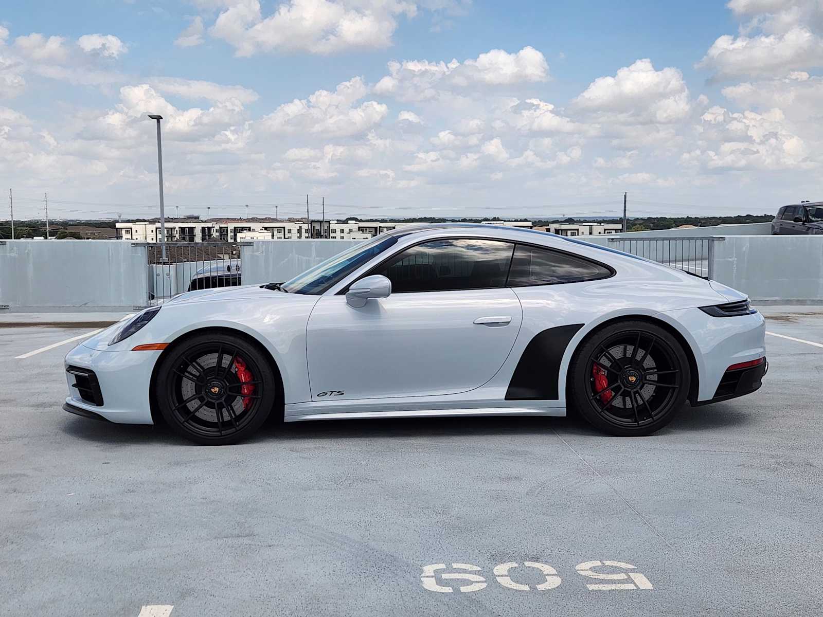 2024 Porsche 911 GTS photo 4