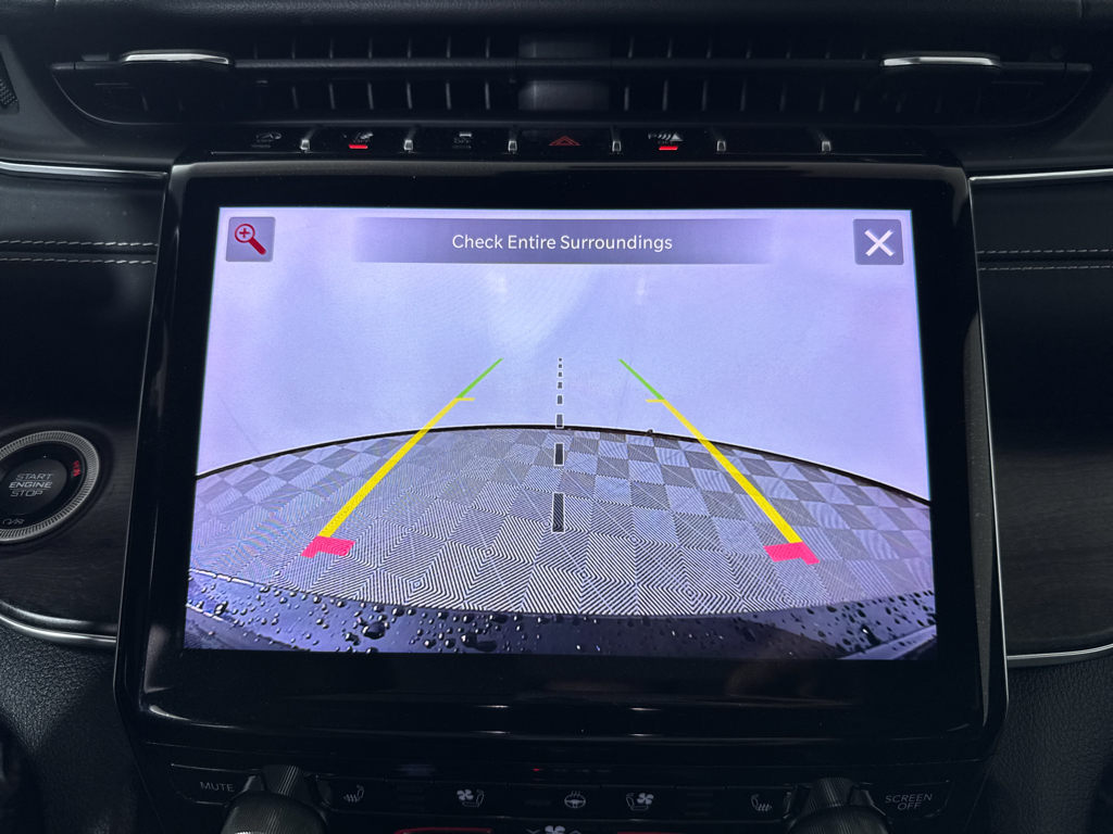 2021 Jeep Grand Cherokee Overland photo 12