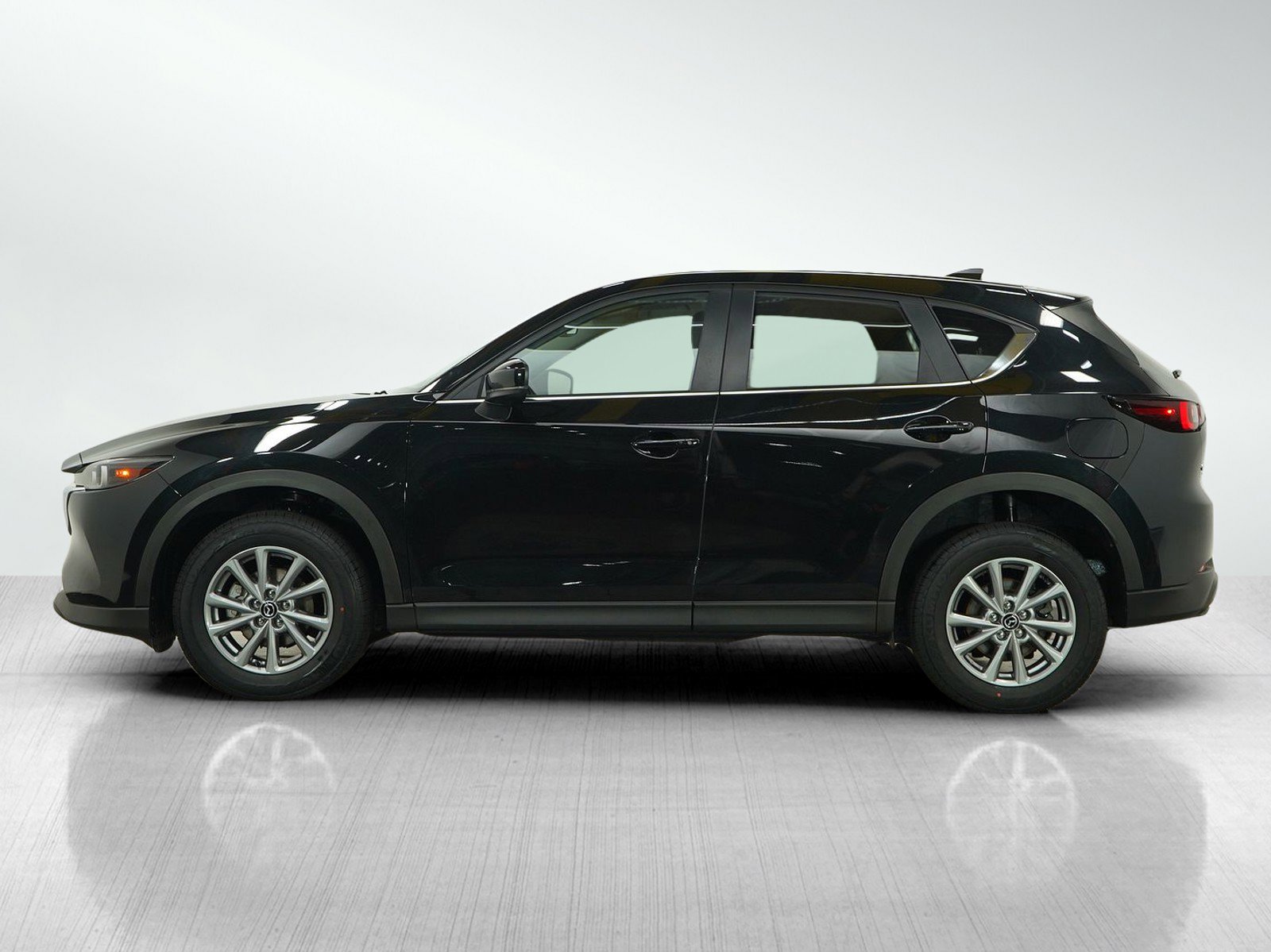 Used 2022 Mazda CX-5 S Preferred package with VIN JM3KFBCM9N1623806 for sale in Burnsville, Minnesota