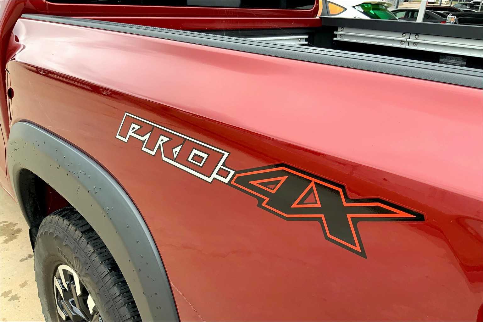 2023 Nissan Frontier PRO-4X photo 27