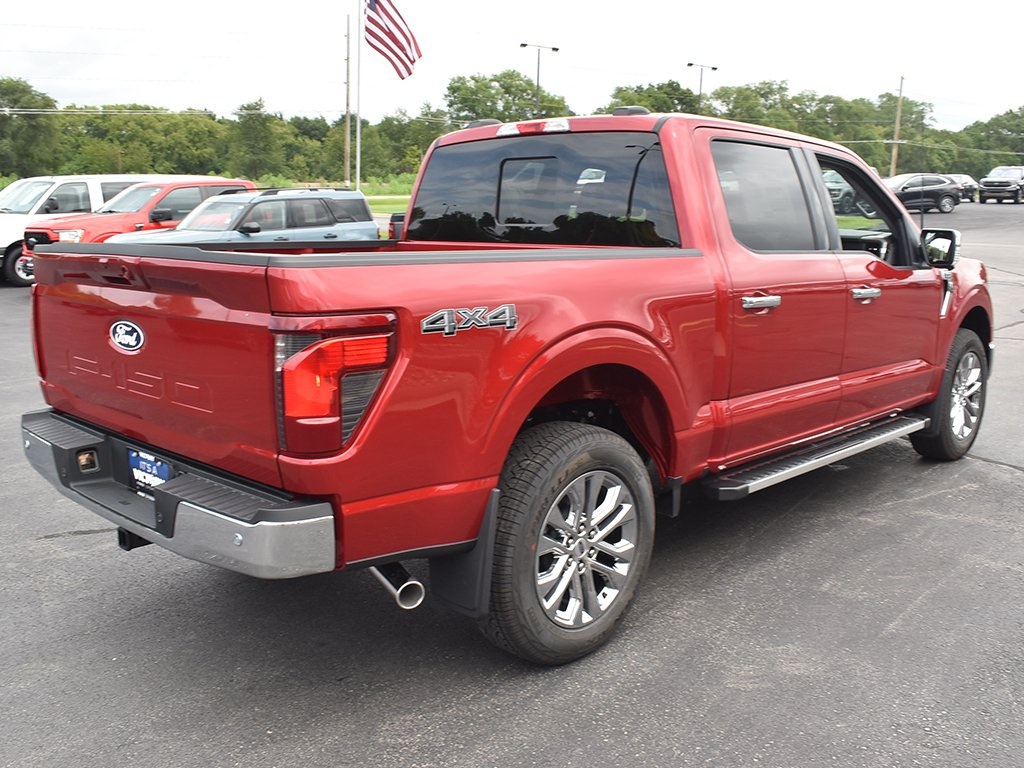 2025 Ford F-150 XLT photo 10