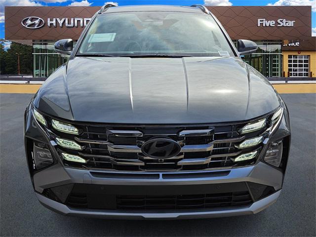2025 Hyundai Tucson Hybrid Limited photo 2