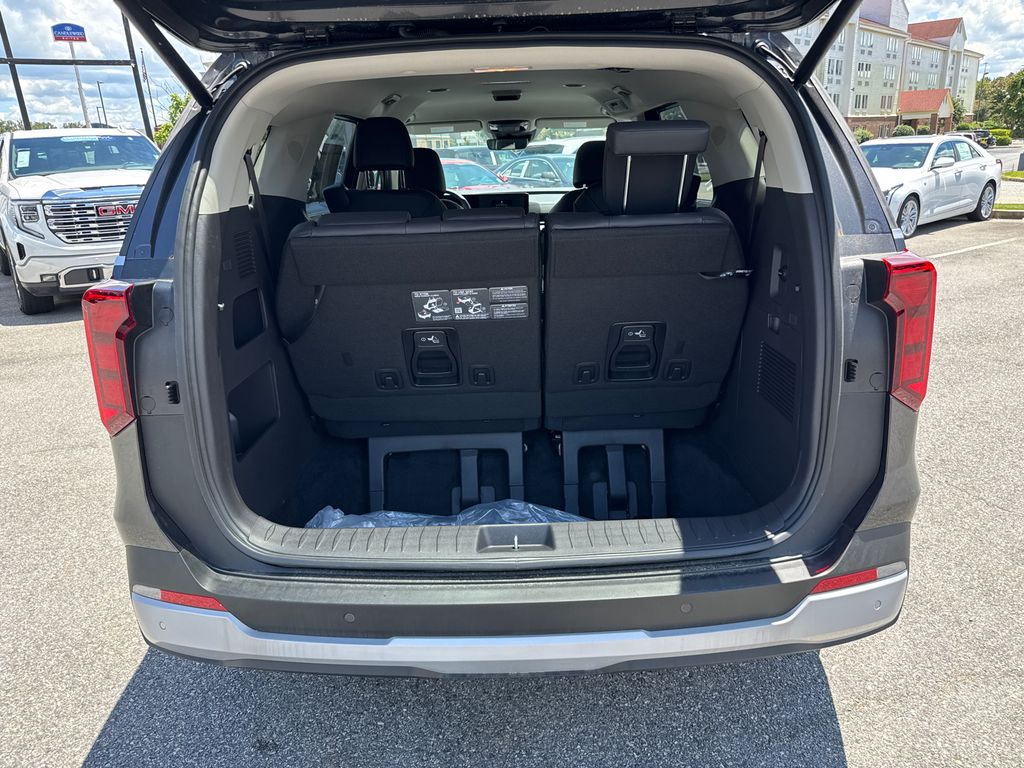 2025 Kia Carnival EX photo 16