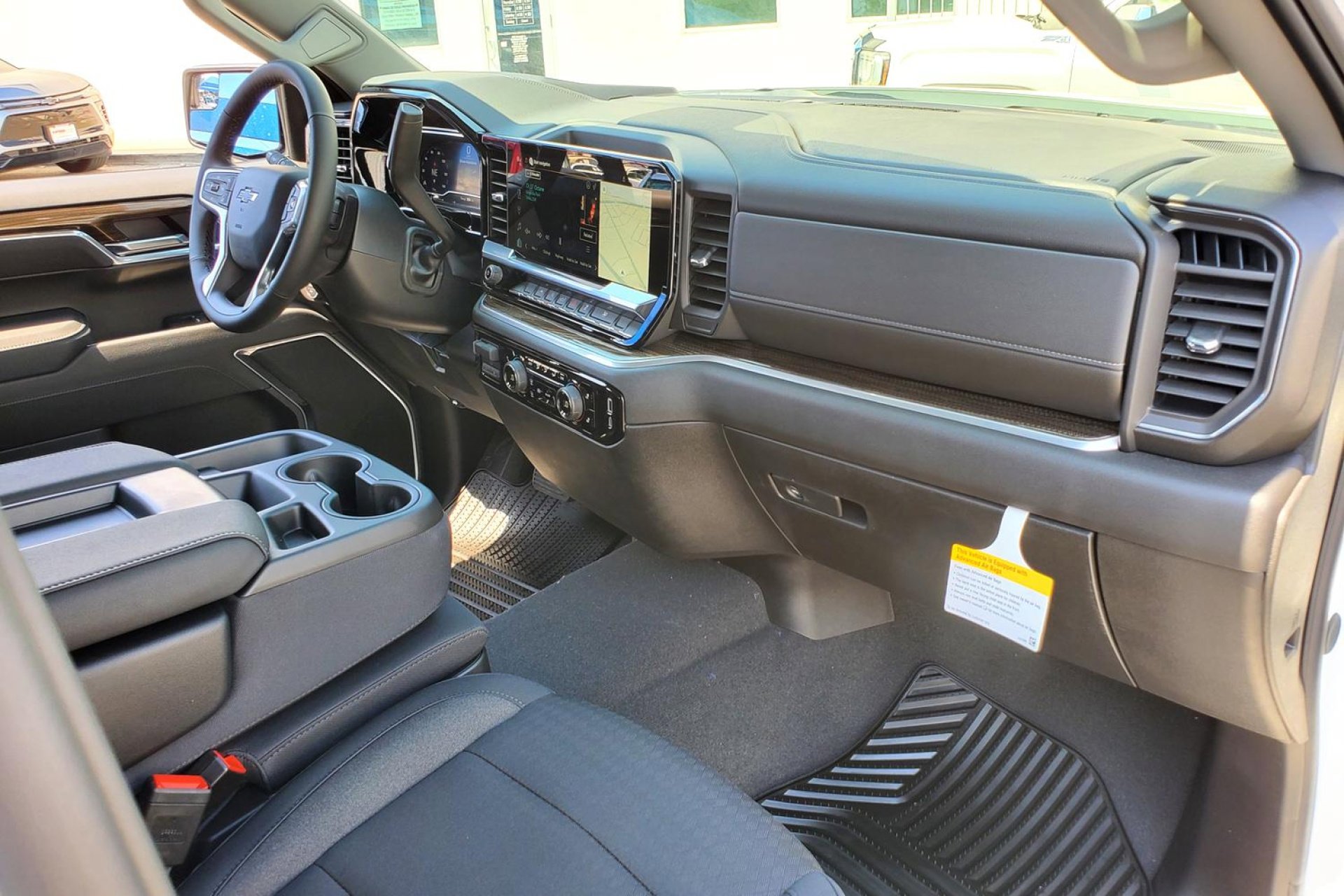 2025 Chevrolet Silverado 1500 RST photo 12