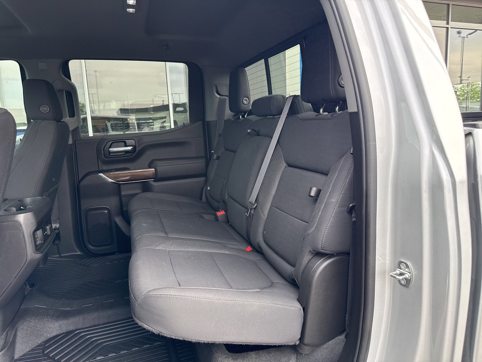 2022 Chevrolet Silverado 1500 RST photo 17