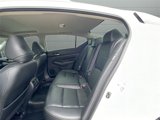 2019 Nissan Altima 2.5 Platinum photo 19