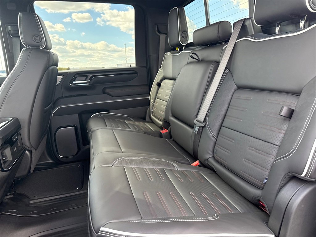 2026 Gmc Sierra 2500 HD AT4X photo 31