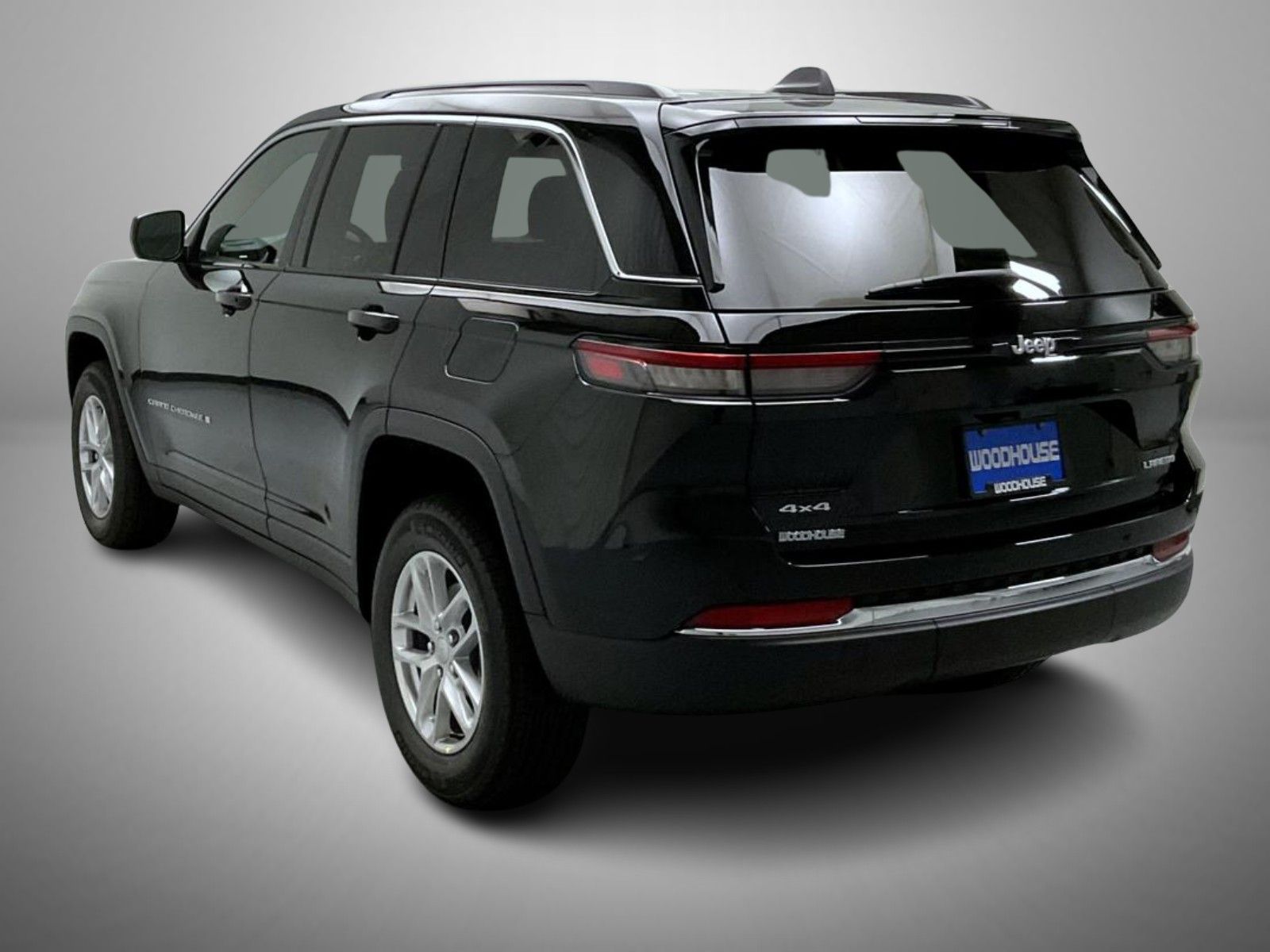 2025 Jeep Grand Cherokee Laredo X photo 7