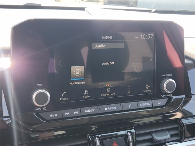 2025 Nissan Pathfinder SV photo 10