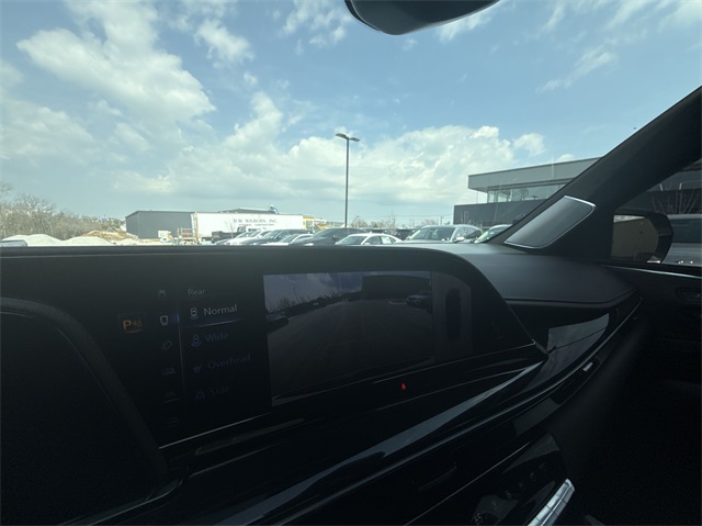 2023 Cadillac Escalade V-Series photo 16