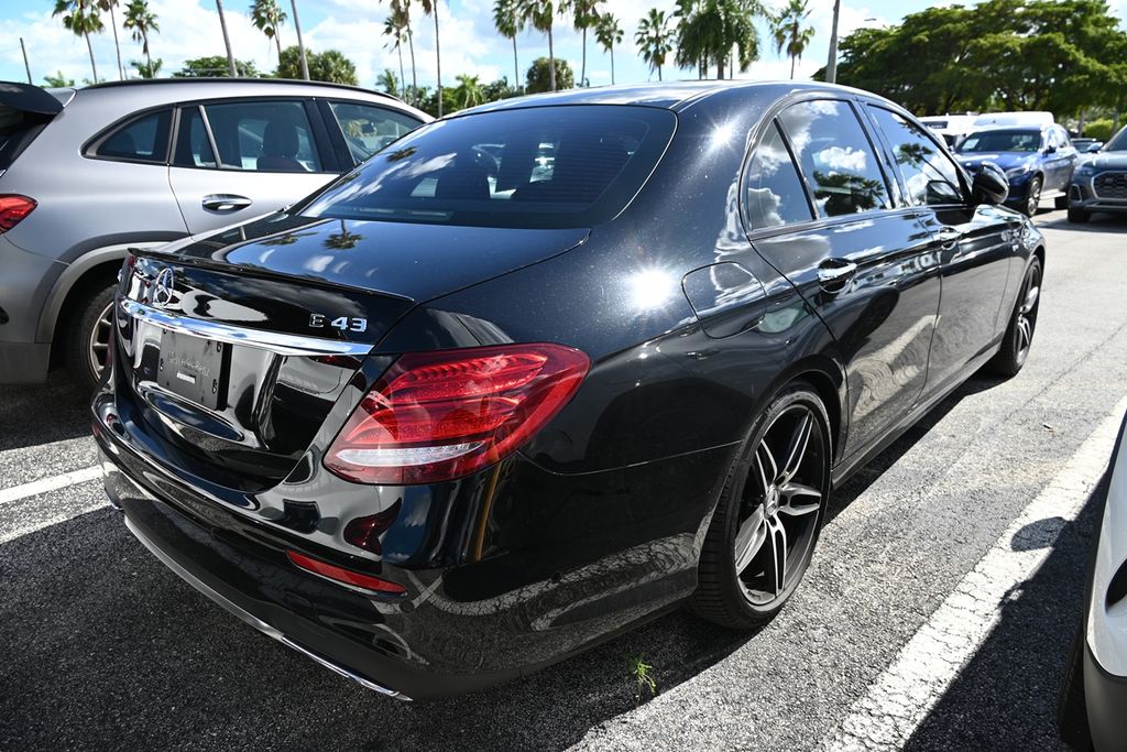 2018 Mercedes Benz E 43 AMG photo 2