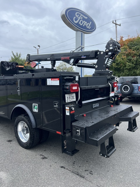 2024 Ford F-600 photo 5