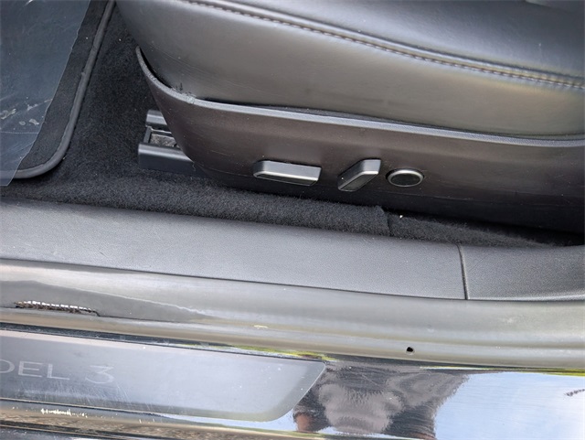 2022 Tesla Model 3 Long Range photo 16