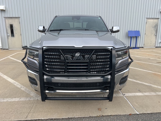 2025 Ram 1500 Laramie photo 4