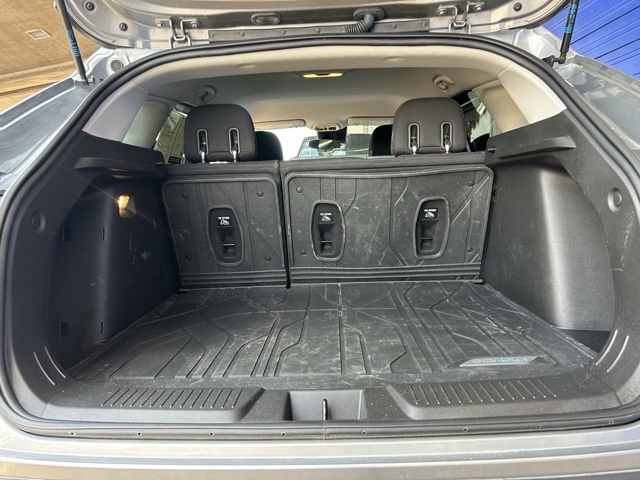 2025 Chevrolet Trax LS photo 30