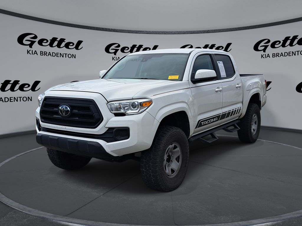 2022 Toyota Tacoma SR's photo