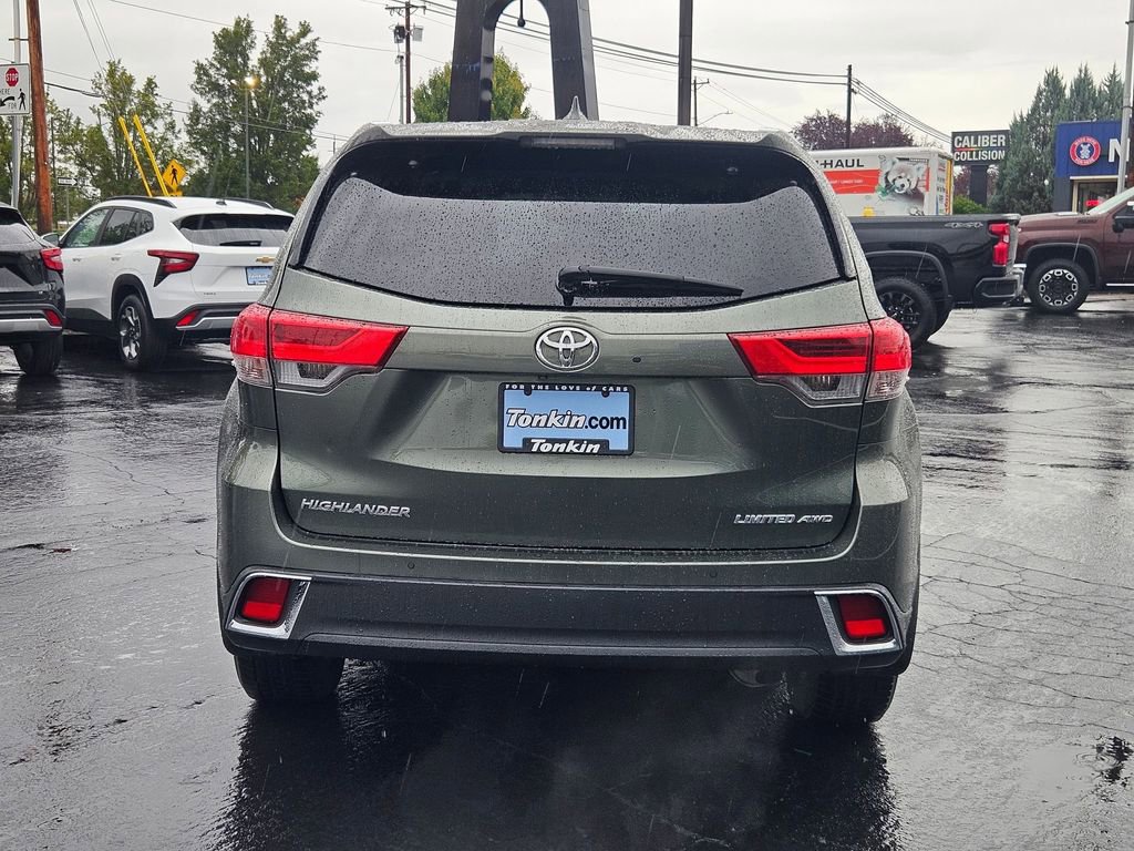 2019 Toyota Highlander Limited photo 3