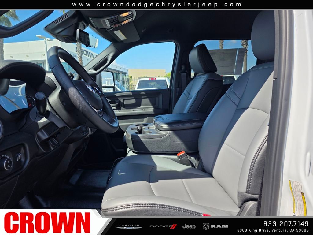 2026 Ram 3500 Tradesman photo 15