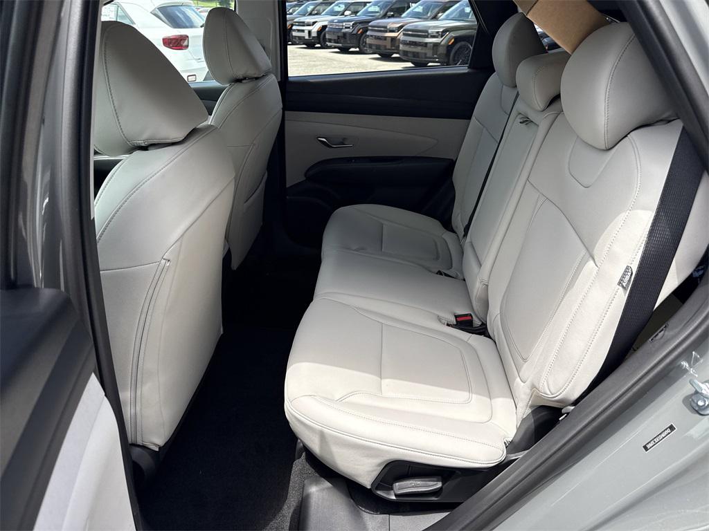 2025 Hyundai Tucson SEL Convenience photo 9