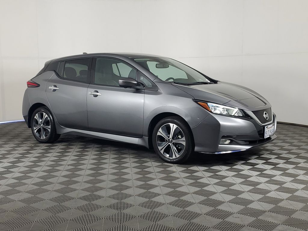 2022 Nissan Leaf SL Plus photo 2